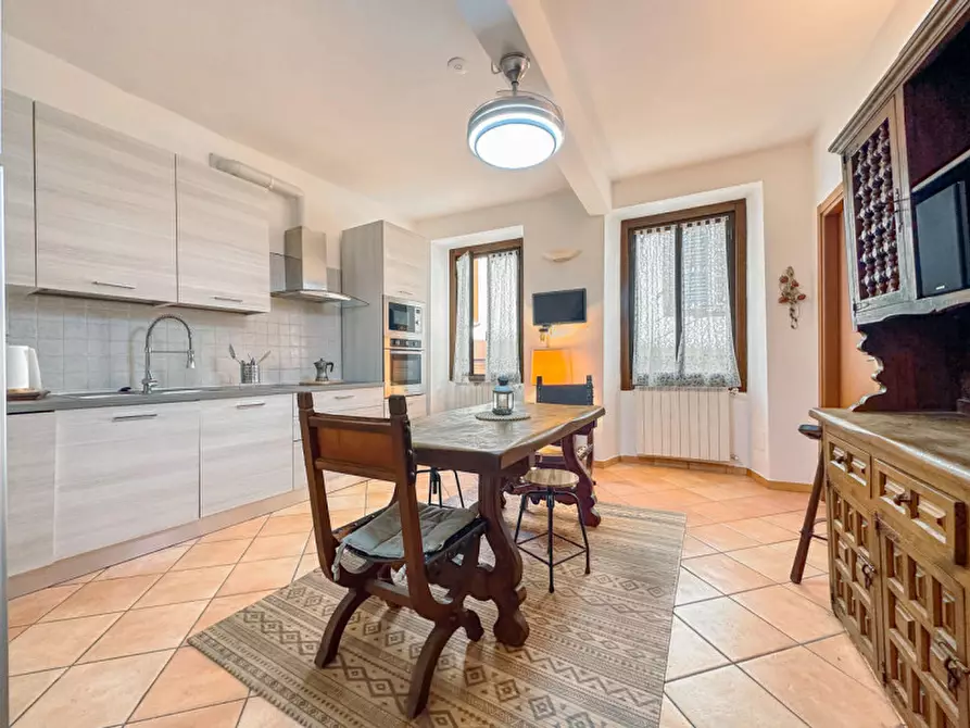 Immagine 4 di Appartamento in vendita  in Via Antonio Cantova, 3 a Verbania