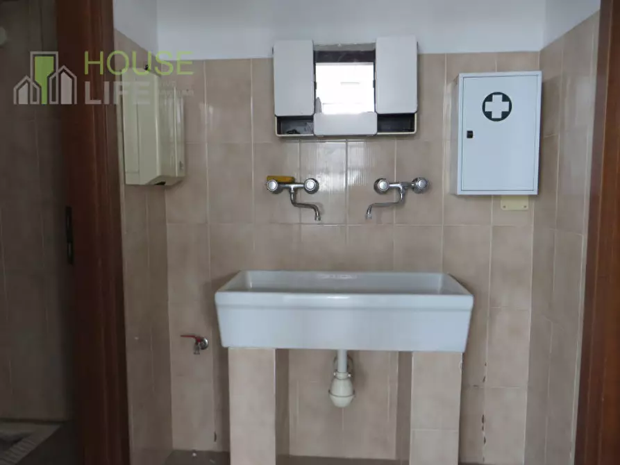 Immagine 7 di Capannone industriale in vendita  in Via dell'industria a Malo