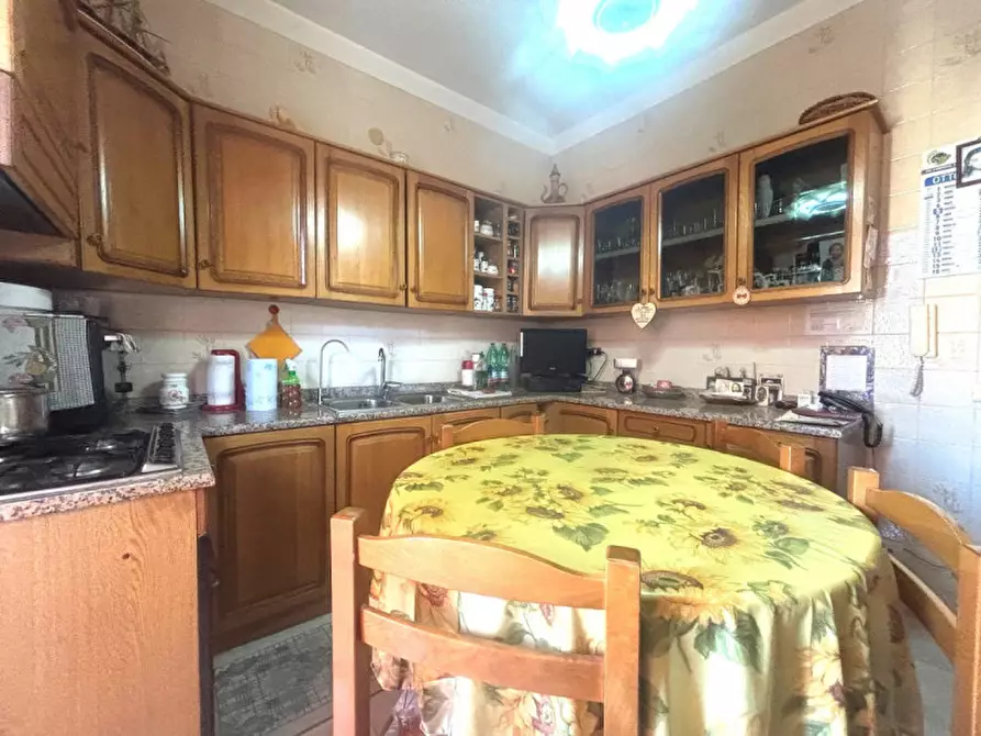 Immagine 10 di Appartamento in vendita  in Via Cruillas a Palermo