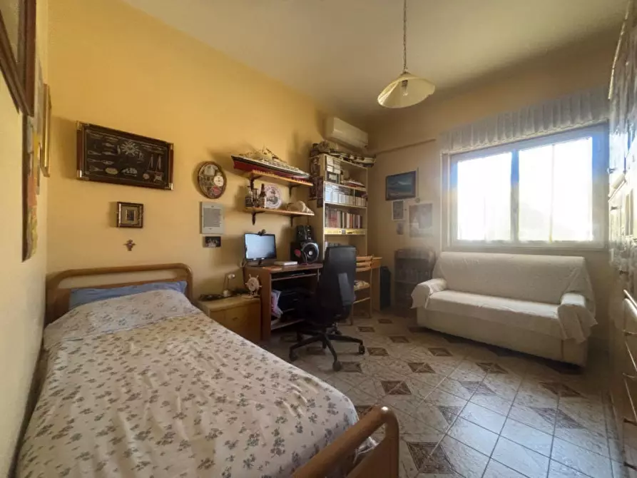 Immagine 16 di Appartamento in vendita  in Via Cruillas a Palermo