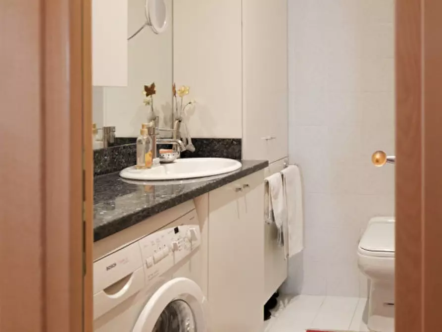 Immagine 8 di Appartamento in vendita  in Via Fago - Fagenstraße a Bolzano