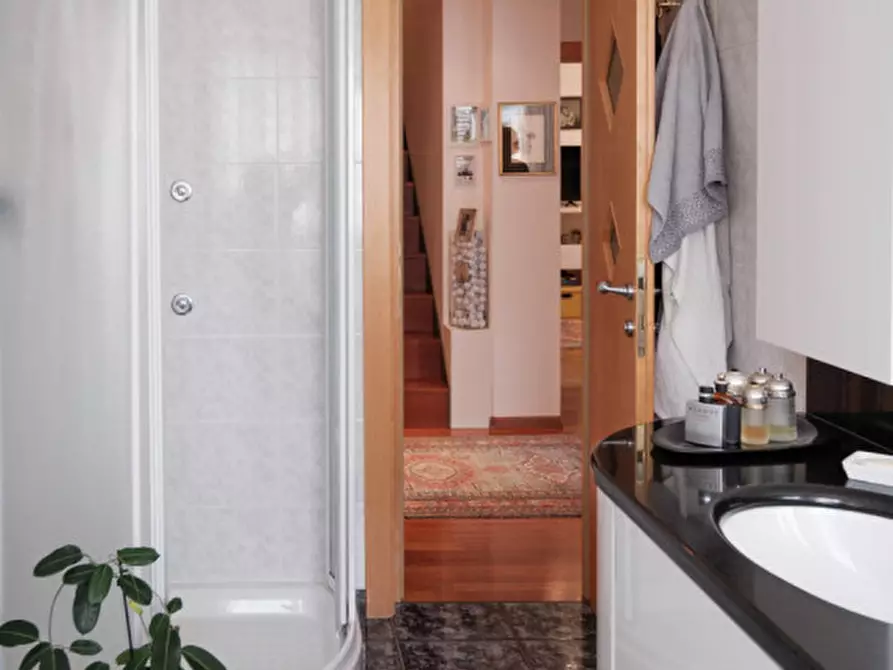 Immagine 10 di Appartamento in vendita  in Via Fago - Fagenstraße a Bolzano