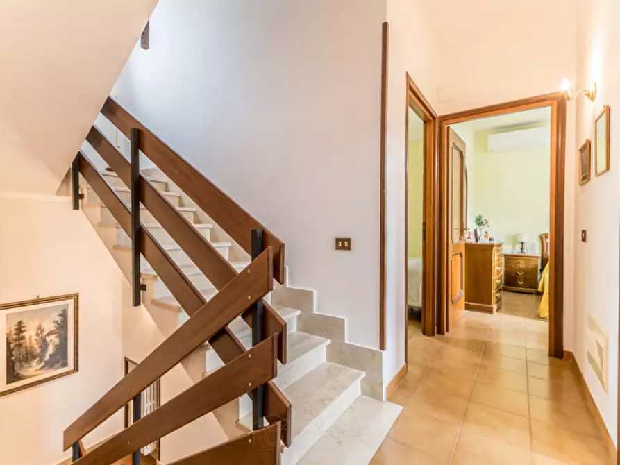 Immagine 16 di Villa in vendita  in VIA ROMENTINO 51 a Roma