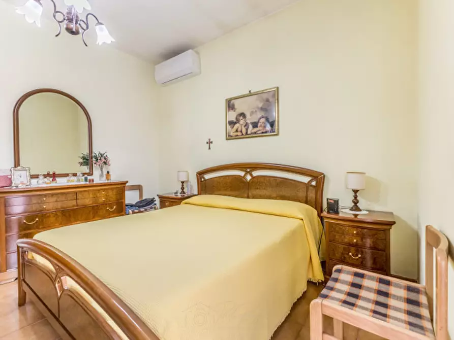 Immagine 17 di Villa in vendita  in VIA ROMENTINO 51 a Roma