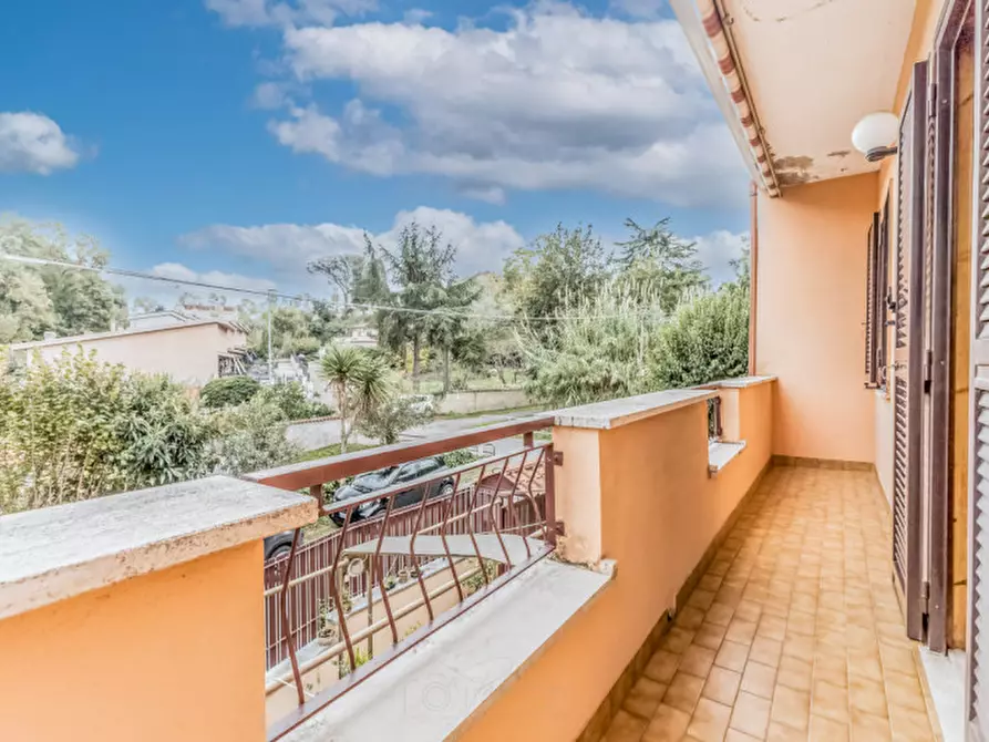 Immagine 20 di Villa in vendita  in VIA ROMENTINO 51 a Roma