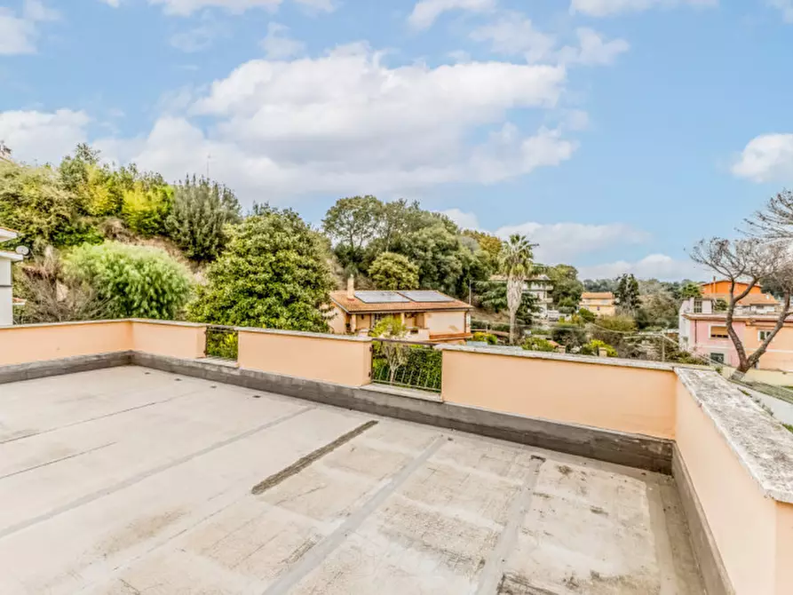 Immagine 32 di Villa in vendita  in VIA ROMENTINO 51 a Roma