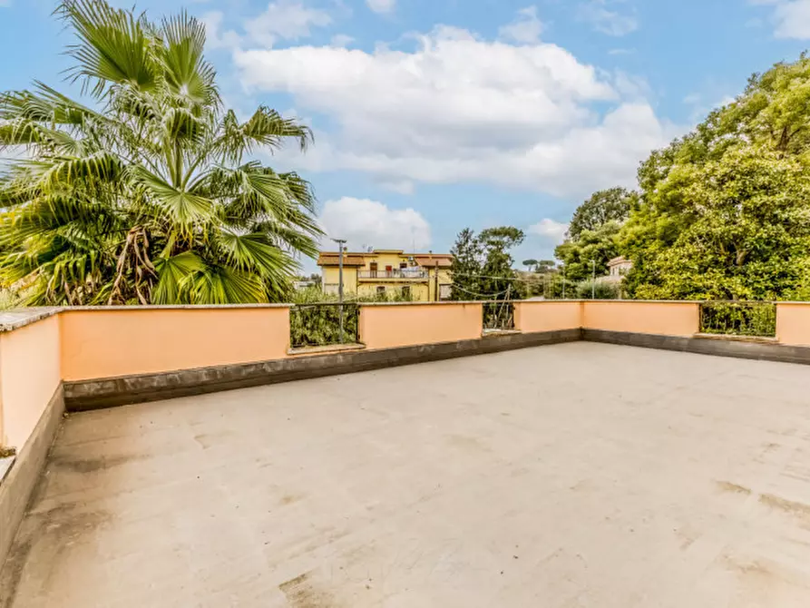 Immagine 33 di Villa in vendita  in VIA ROMENTINO 51 a Roma