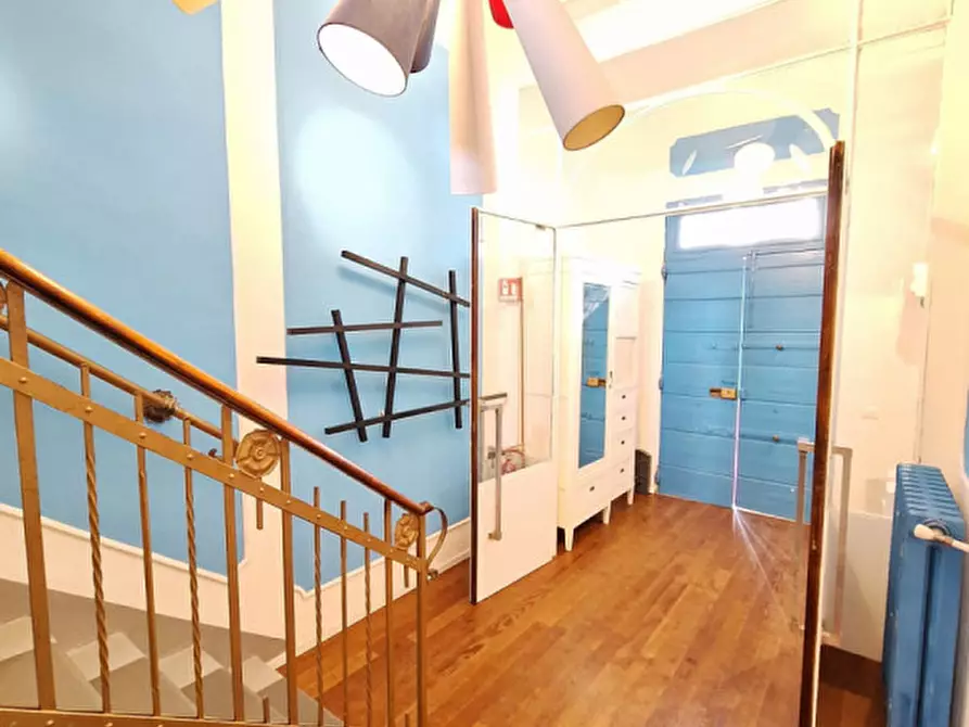 Immagine 2 di Palazzo in vendita  in Viale della Pace a Rovigo