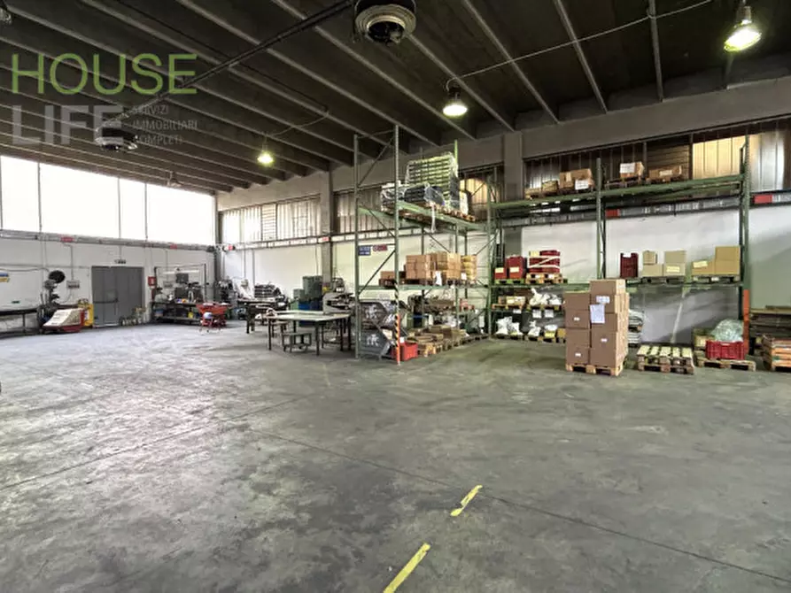 Immagine 1 di Capannone industriale in affitto  in VIA PONTARON a Caldogno