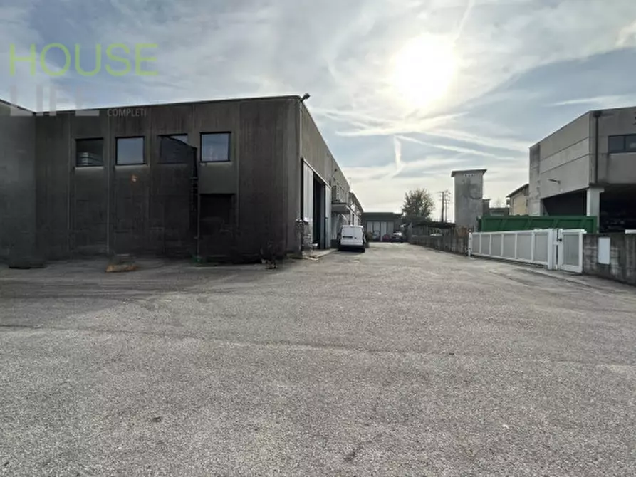 Immagine 3 di Capannone industriale in affitto  in VIA PONTARON a Caldogno