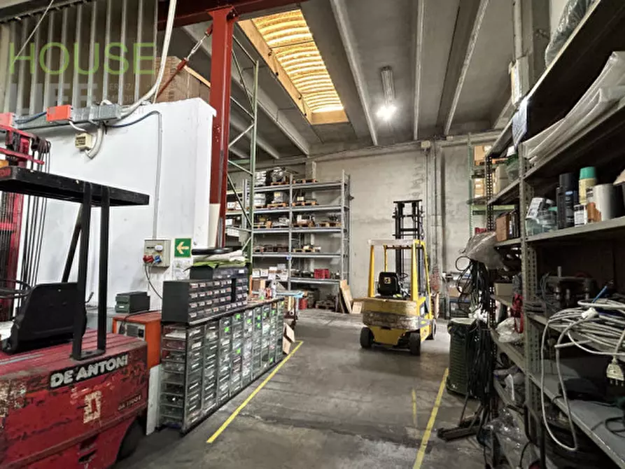 Immagine 20 di Capannone industriale in affitto  in VIA PONTARON a Caldogno