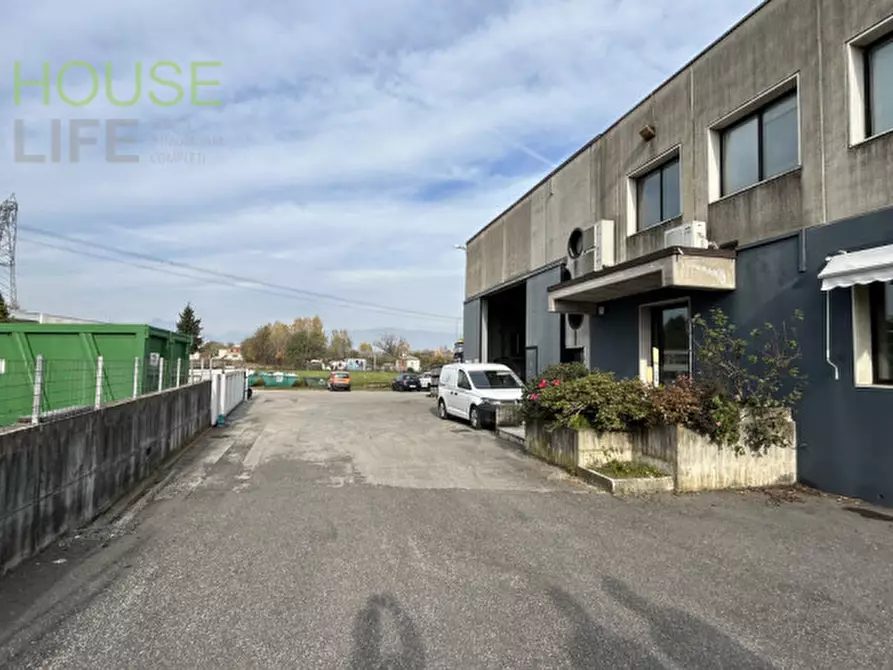 Immagine 22 di Capannone industriale in affitto  in VIA PONTARON a Caldogno