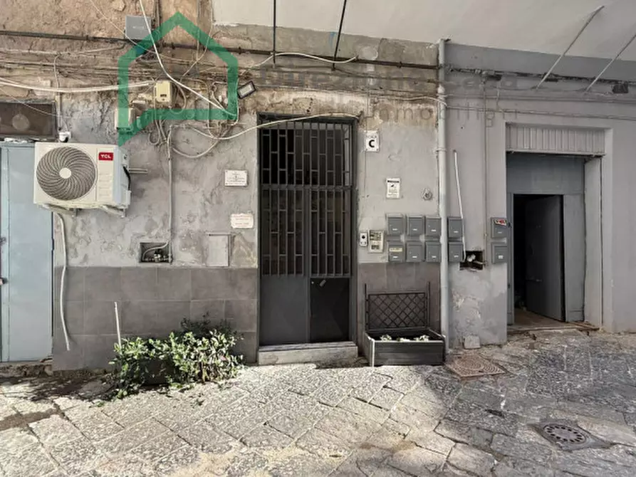 Immagine 3 di Appartamento in vendita  in Via San Cosmo fuori Porta Nolana, 4 a Napoli
