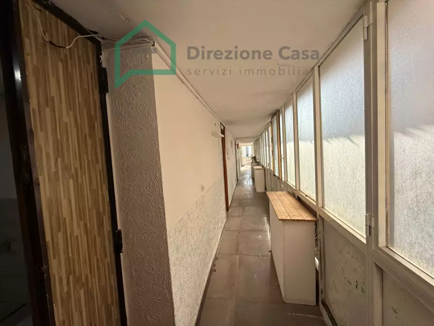 Immagine 8 di Appartamento in vendita  in Via San Cosmo fuori Porta Nolana, 4 a Napoli