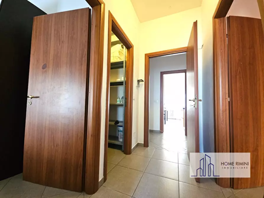 Immagine 19 di Appartamento in vendita  in via clodia 31 a Rimini