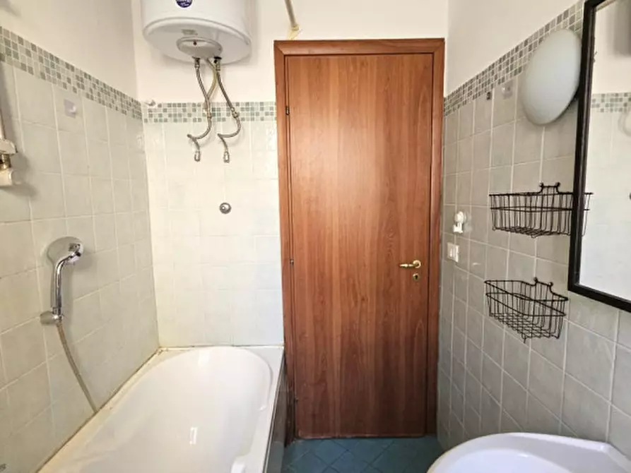 Immagine 27 di Appartamento in vendita  in via clodia 31 a Rimini