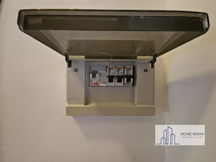 Immagine 41 di Appartamento in vendita  in via clodia 31 a Rimini