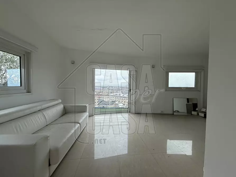 Immagine 9 di Attico in vendita  in CORSO GARIBALDI a Padova