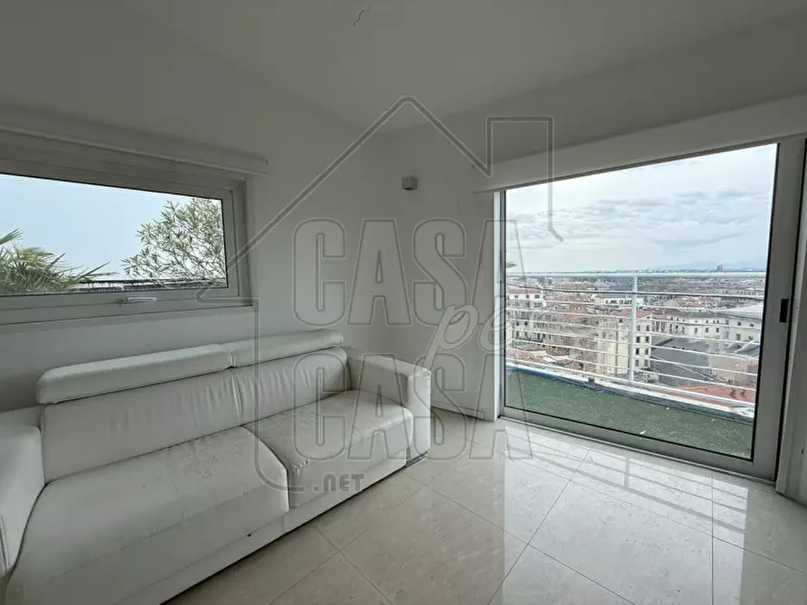 Immagine 10 di Attico in vendita  in CORSO GARIBALDI a Padova