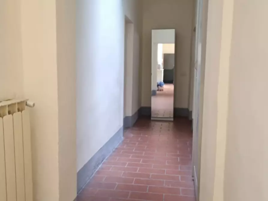 Immagine 4 di Appartamento in affitto  in BORGO SAN FREDIANO a Firenze