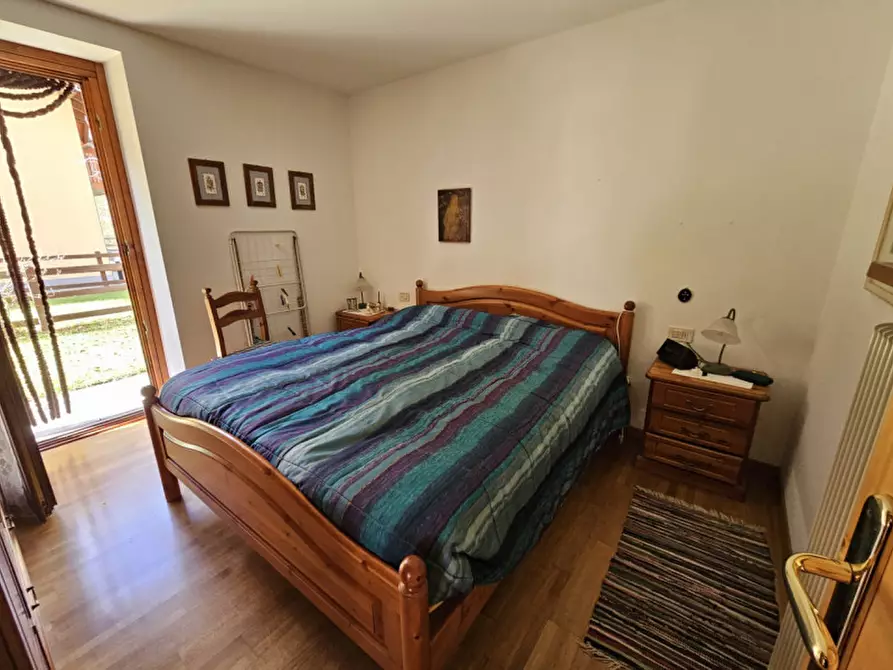 Immagine 11 di Appartamento in vendita  in Frazione San Bernardo, n.207 a Rabbi