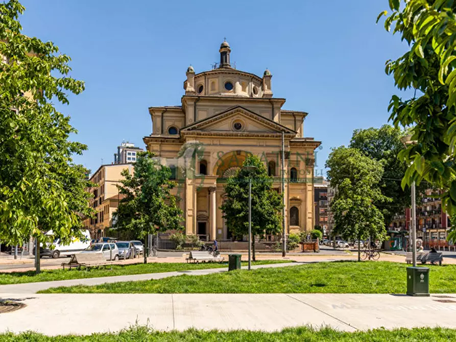 Immagine 4 di Appartamento in vendita  in via fabio filzi 9 a Milano