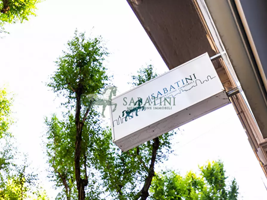 Immagine 17 di Appartamento in vendita  in via fabio filzi 9 a Milano