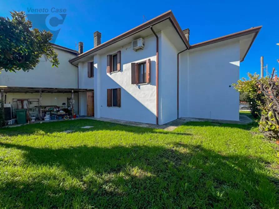 Immagine 6 di Casa indipendente in vendita  in Via Villa del Bosco a Pontelongo