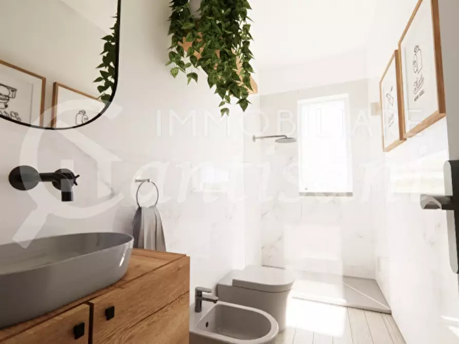 Immagine 17 di Appartamento in vendita  in Via Pistoiese a Firenze