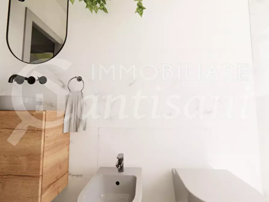 Immagine 18 di Appartamento in vendita  in Via Pistoiese a Firenze