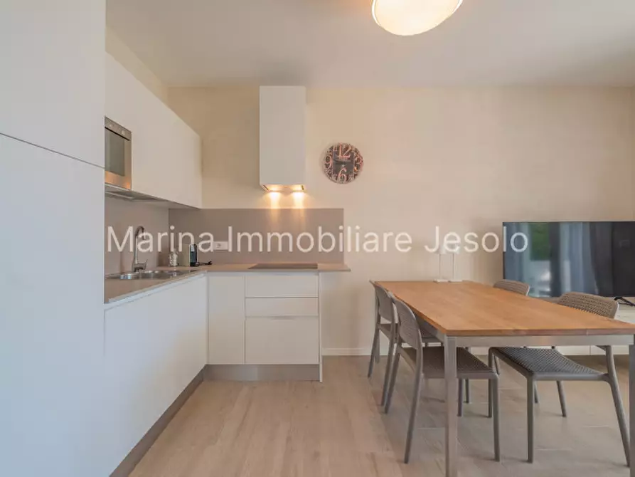 Immagine 7 di Appartamento in vendita  in Via Tagliamento a Jesolo