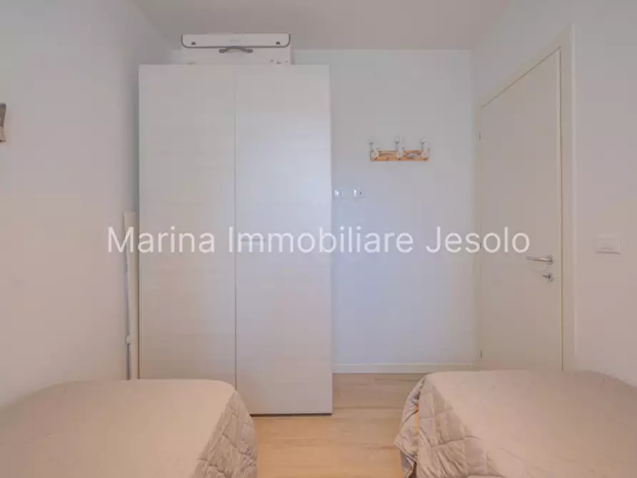 Immagine 15 di Appartamento in vendita  in Via Tagliamento a Jesolo