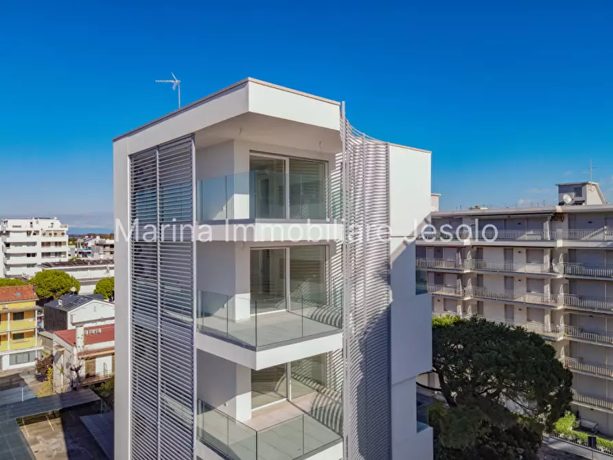 Immagine 18 di Palazzo in vendita  a Jesolo