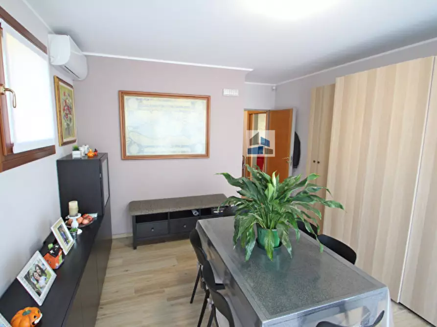 Immagine 8 di Casa indipendente in vendita  in Via Dante Alighieri a Santa Maria Di Sala