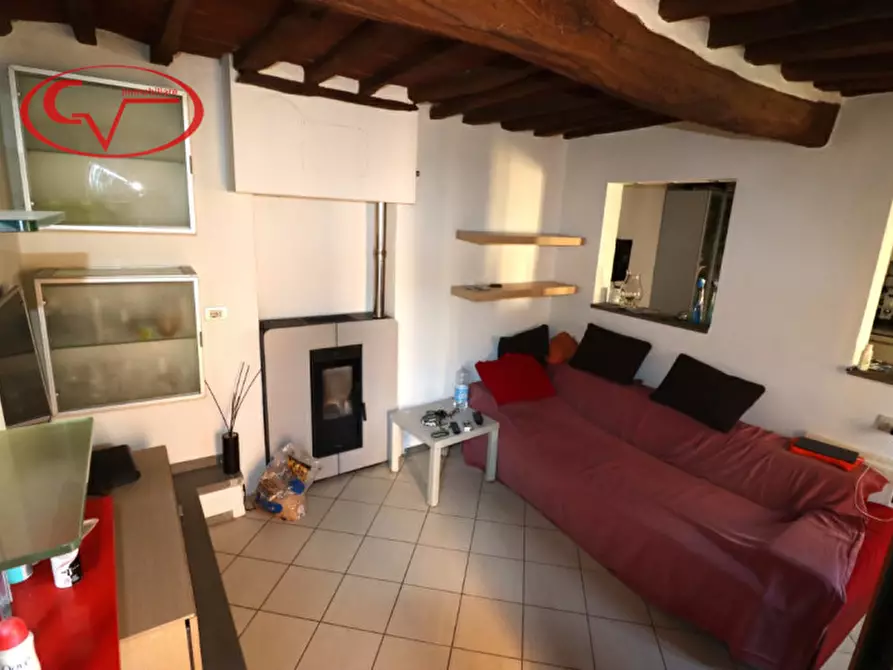 Immagine 1 di Appartamento in vendita  in via di Perelli a Bucine