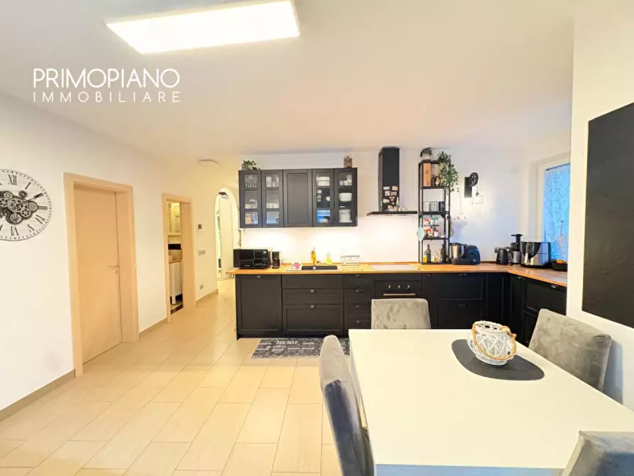 Immagine 1 di Appartamento in vendita  in Via Dante Alighieri a Salorno .Salurn.