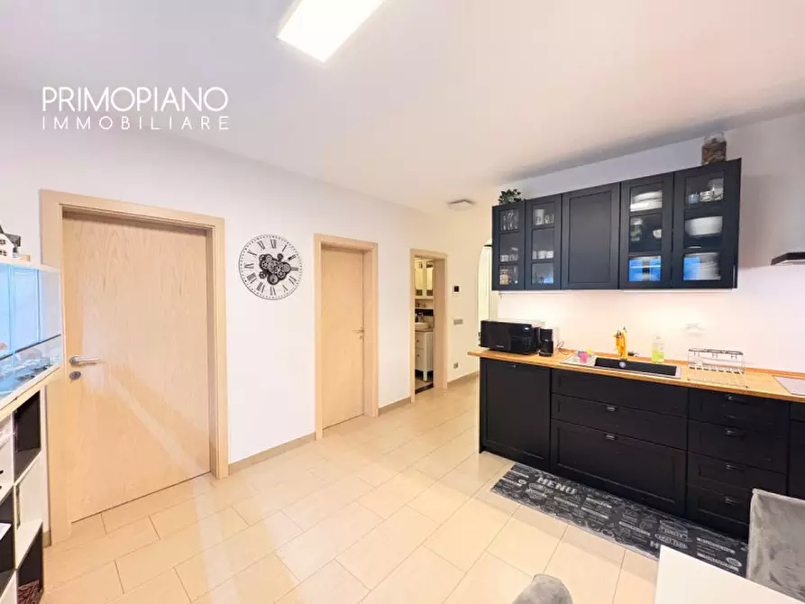 Immagine 5 di Appartamento in vendita  in Via Dante Alighieri a Salorno .Salurn.