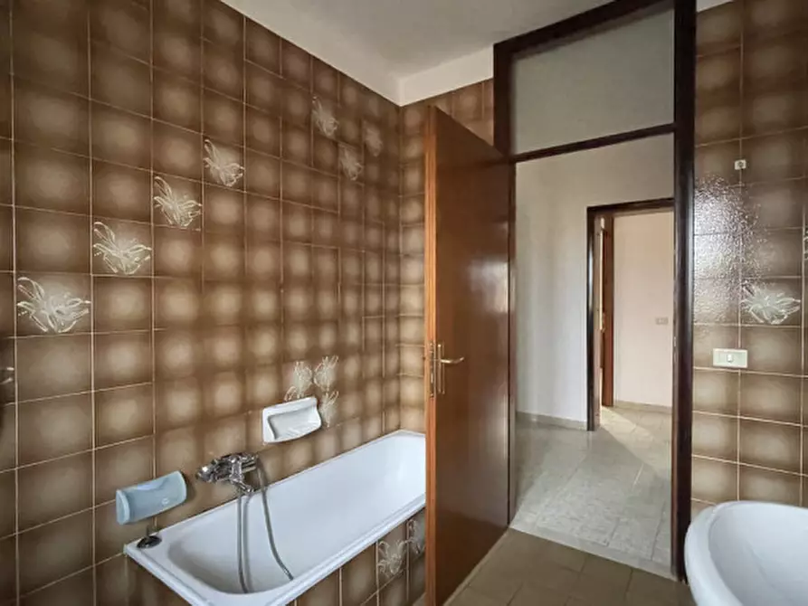 Immagine 13 di Appartamento in affitto  a Megliadino San Vitale