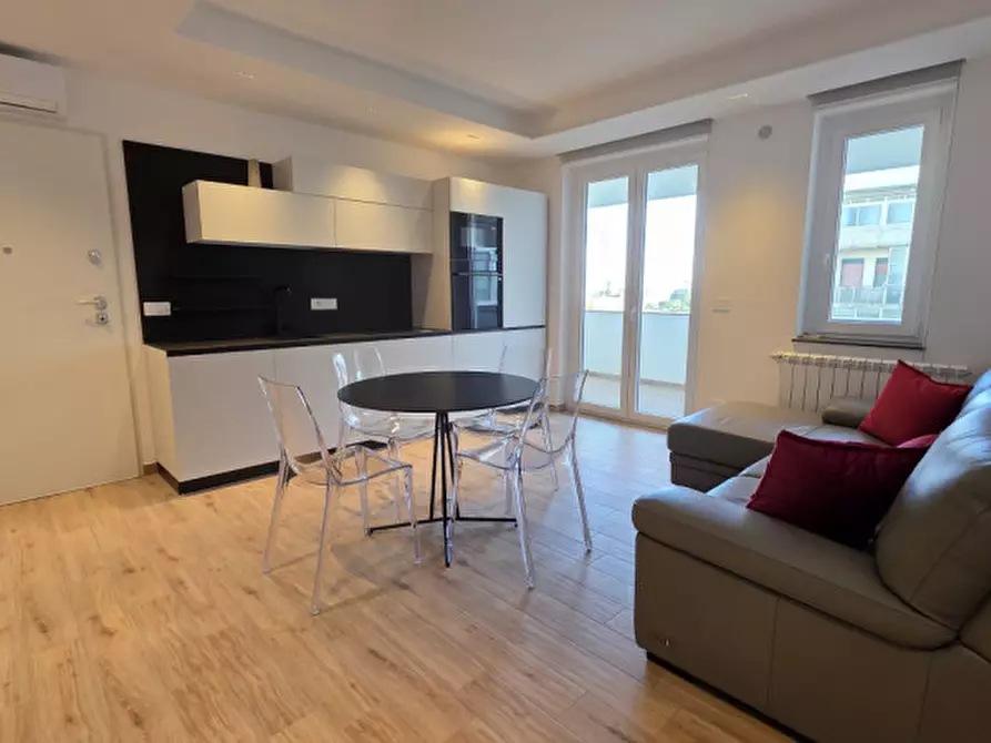 Immagine 4 di Appartamento in affitto  in Via Giorgio Rizzo a Milazzo