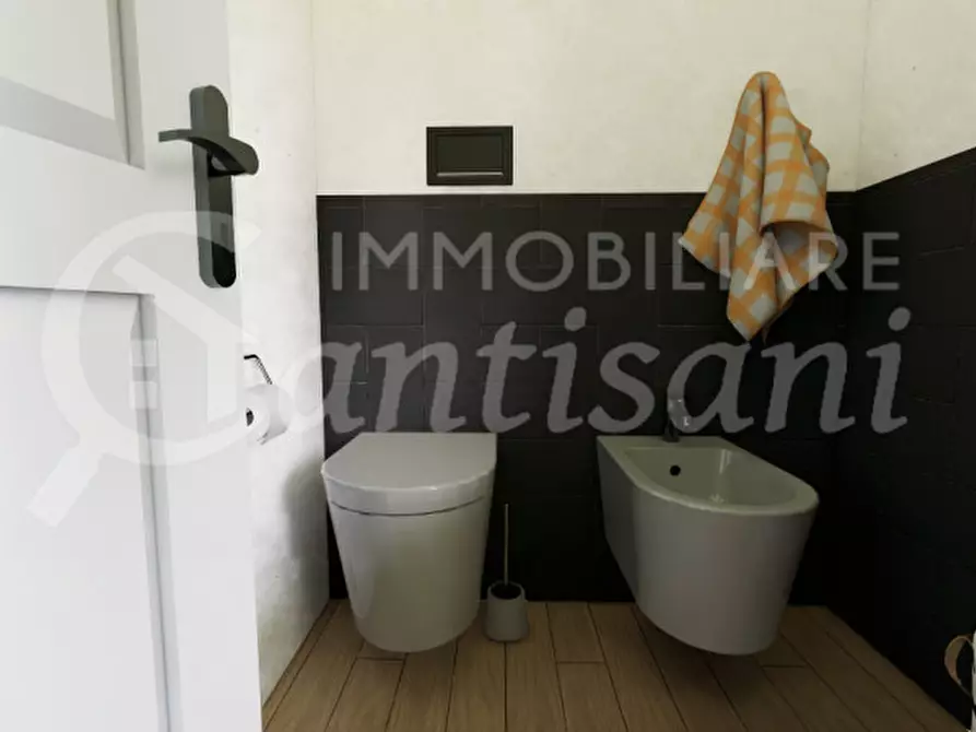 Immagine 13 di Appartamento in vendita  in Via Pistoiese a Firenze