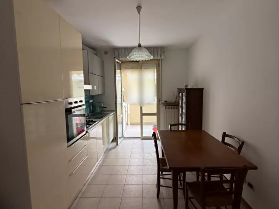 Immagine 2 di Appartamento in vendita  in Lungomare Goffredo Mameli a Senigallia