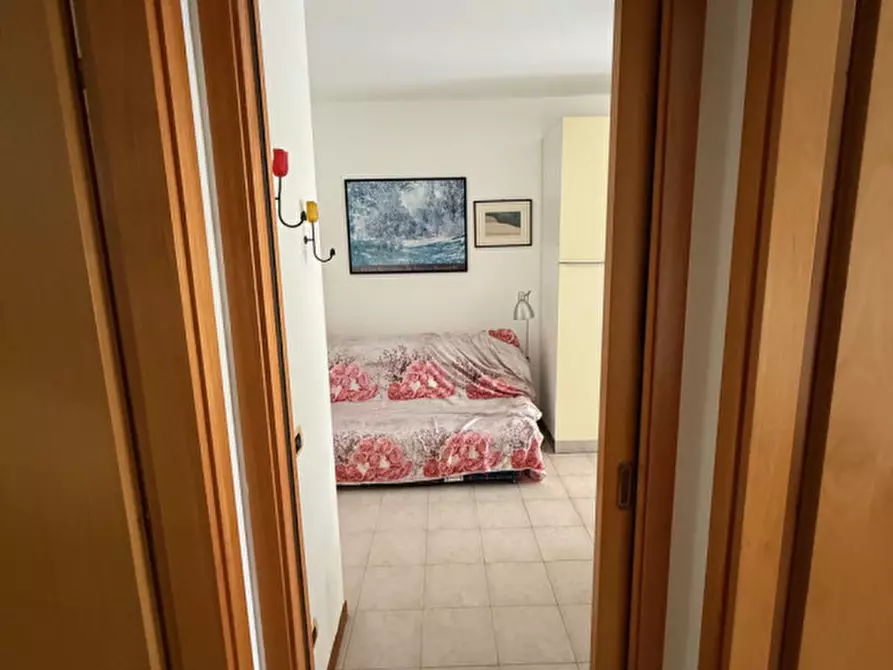 Immagine 3 di Appartamento in vendita  in Lungomare Goffredo Mameli a Senigallia