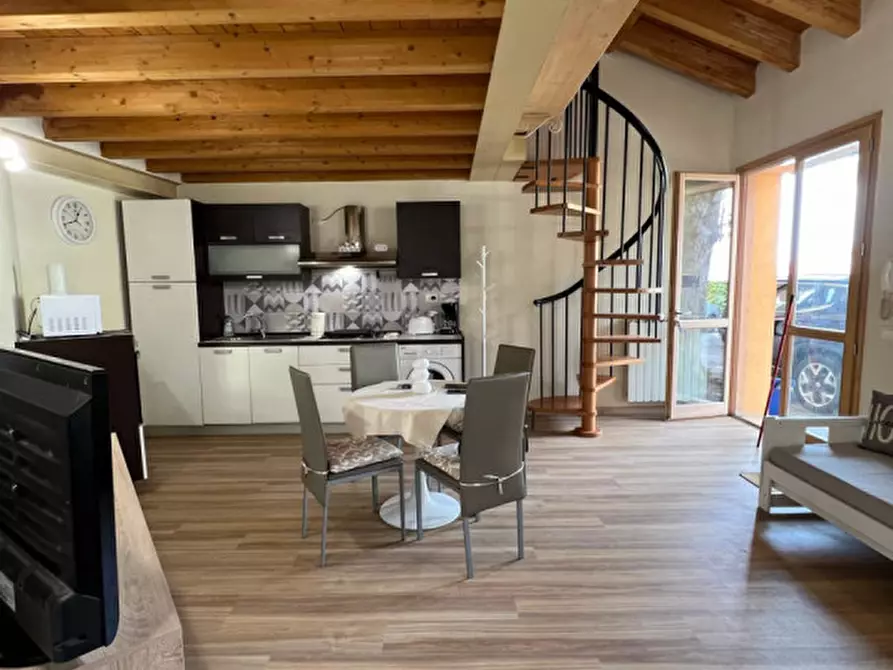 Immagine 9 di Loft/Open space in vendita  in Via Regia Antica a Lonato del Garda