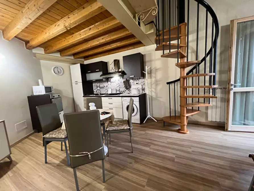 Immagine 14 di Loft/Open space in vendita  in Via Regia Antica a Lonato del Garda