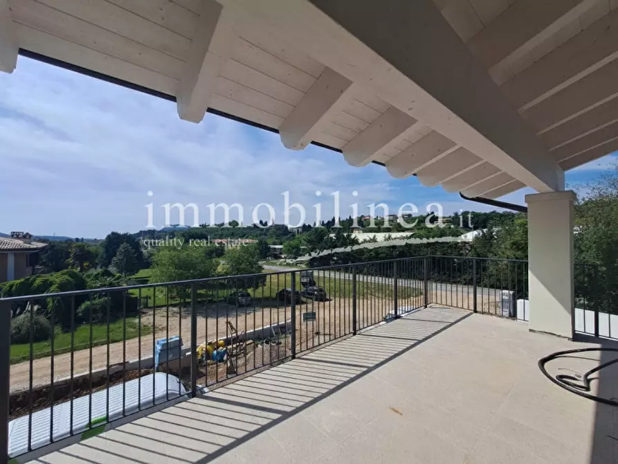 Immagine 1 di Appartamento in vendita  in Via Primo Maggio a Costermano sul Garda