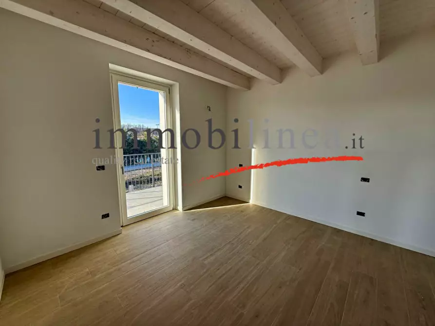 Immagine 12 di Appartamento in vendita  in Via Primo Maggio a Costermano sul Garda