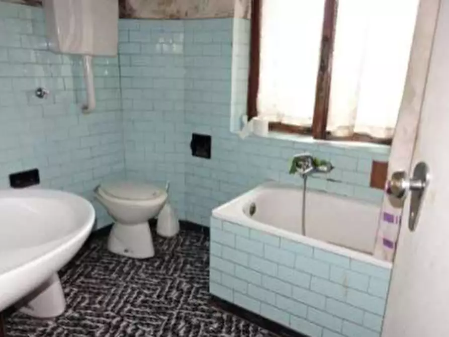 Immagine 4 di Casa indipendente in vendita  in Via Tomasei, 2 a Tambre