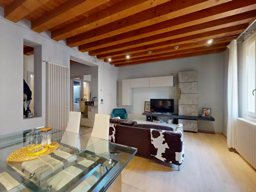Immagine 5 di Appartamento in vendita  in Via dei Mille a Vicenza