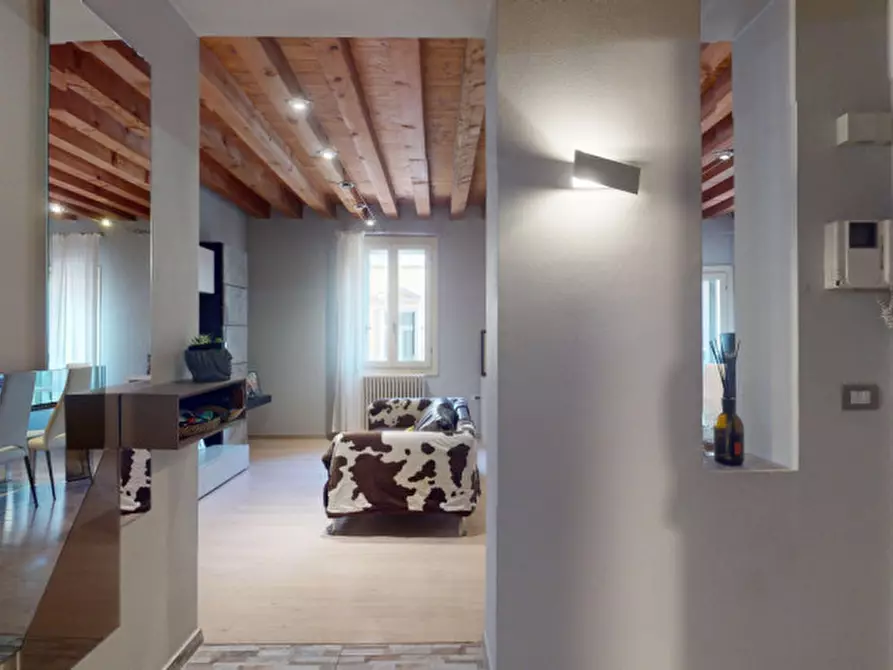 Immagine 7 di Appartamento in vendita  in Via dei Mille a Vicenza