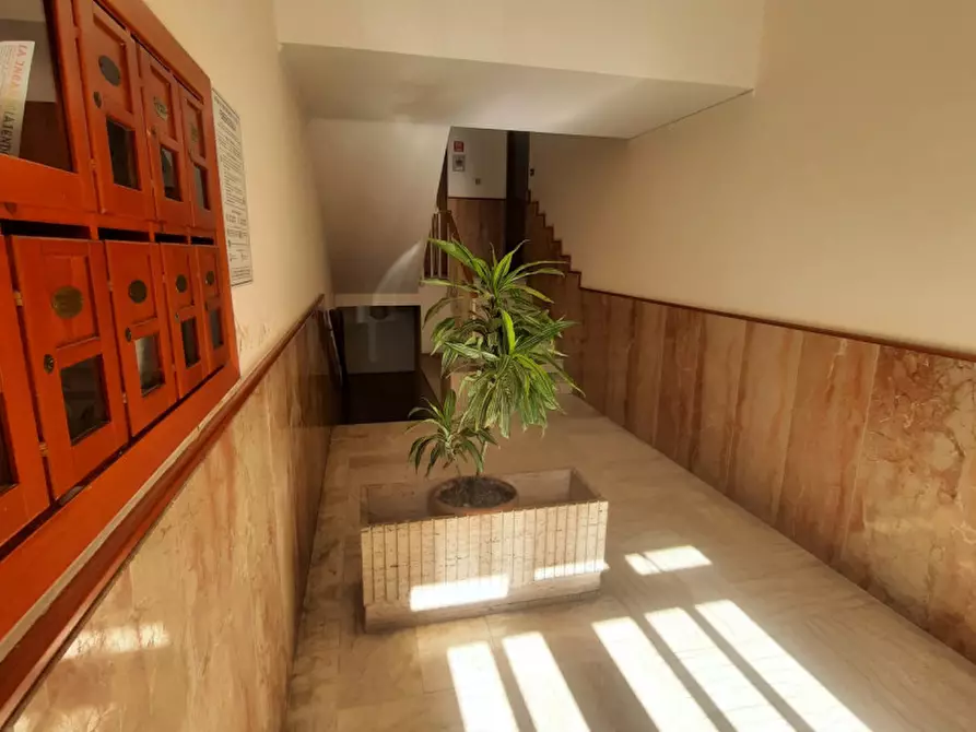 Immagine 4 di Appartamento in vendita  in Via Francesco Paolo di Blasi a Palermo